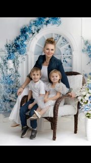 #hudsonvalleyphotographer #ulstercountyphotographer #studiophotographyulstercounty#elenakanphoto #photographerkingston