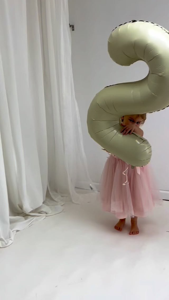 A birthday is the perfect reason to capture childhood memories!

A fun, stress-free session in a cozy home studio with beautiful themed setups and lots of genuine emоtions.

Package from $350 — 10 digital photos.

📩 Book via DM or elena@elenakanphoto.com